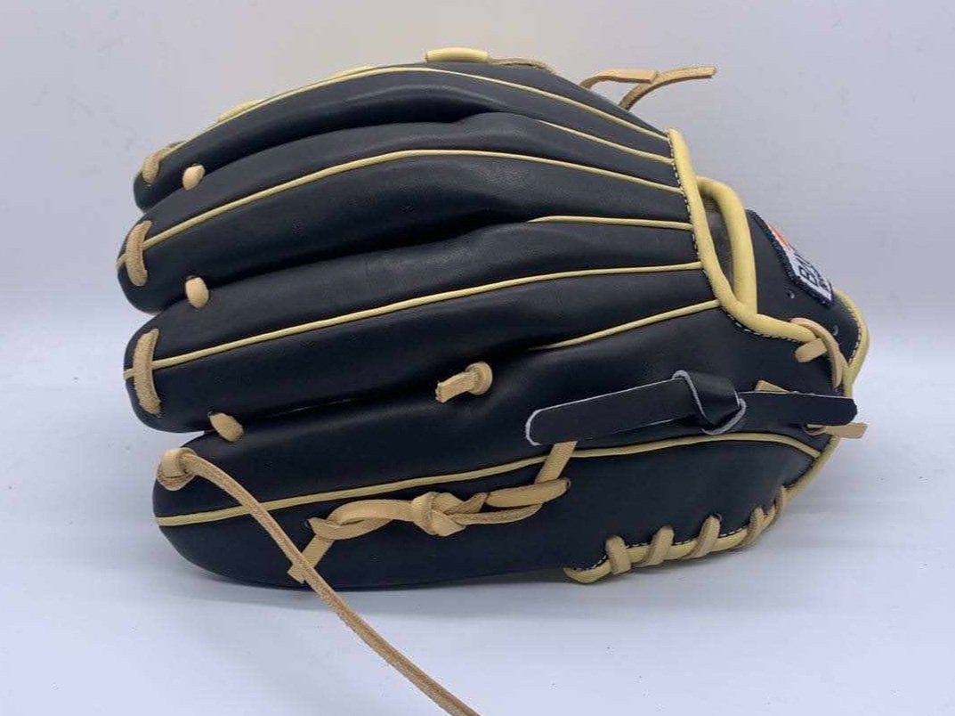 The Undertaker - Pitcher HoF Series
