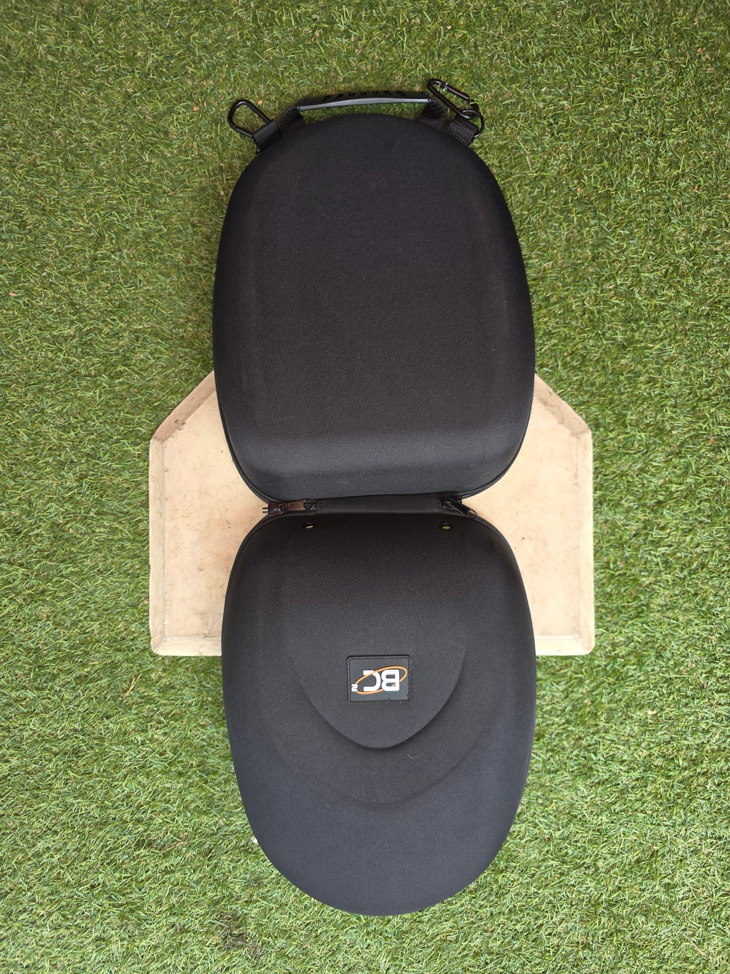 BC2 Glove Protector & Carrying Case